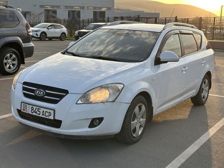 Kia Ceed, 2009 — сүрөт 1