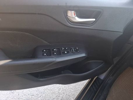 Hyundai Solaris, 2017 — photo 10