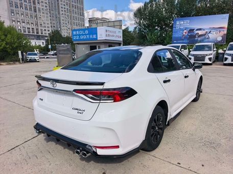 Toyota Corolla, 2023 — 照片 6