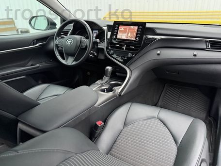 Toyota Camry, 2022 — фото 11