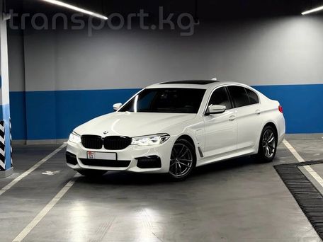 BMW 5 серии, 2020 — 照片 1