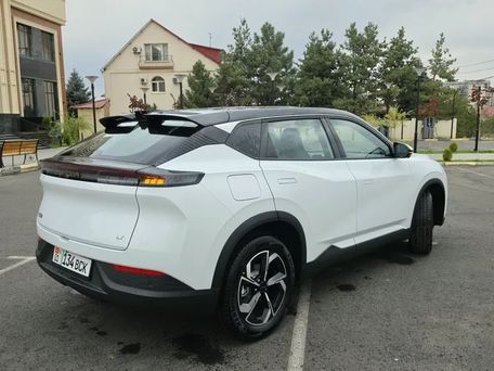 Dongfeng Aeolus L7, 2026 — фото 3