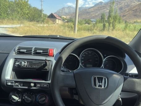 Honda Fit, 2002 — фото 10