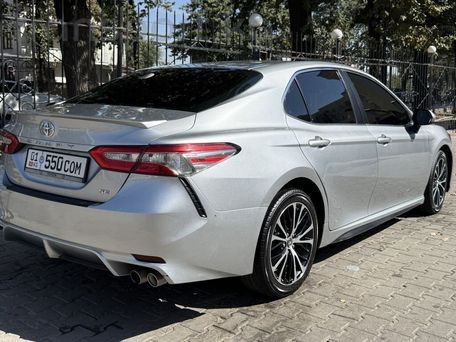 Toyota Camry, 2018 — фото 3