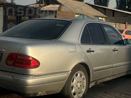 Mercedes-Benz E-Класс, 1996 — фото 9