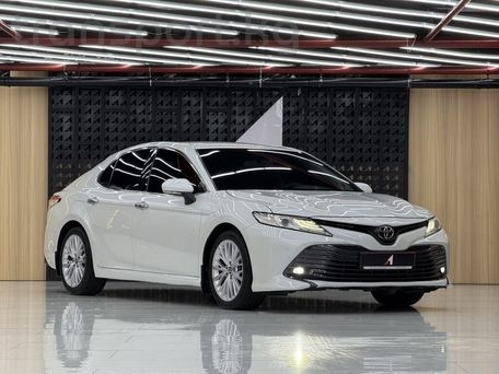 Toyota Camry, 2018 — фото 2