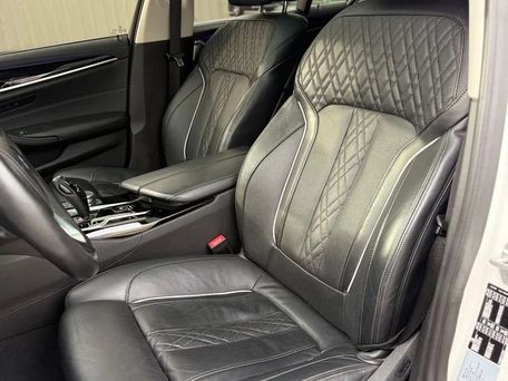 BMW 5 Series, 2021 — photo 8