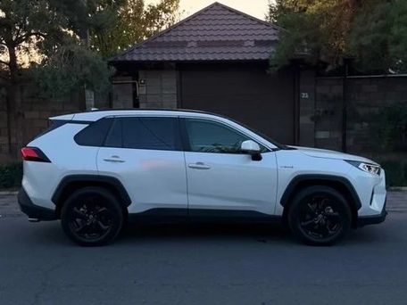 Toyota RAV4, 2021 — 照片 3