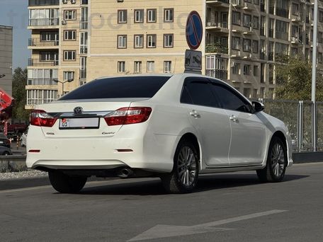 Toyota Camry, 2014 — 照片 6