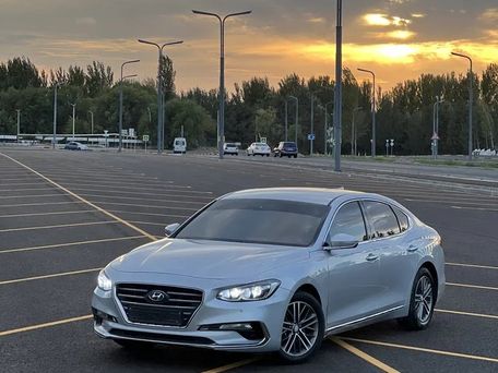 Hyundai Grandeur, 2017 — фото 1