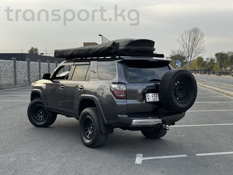 Toyota 4Runner, 2018 — 照片 3