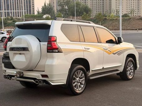Toyota Land Cruiser Prado, 2018 — фото 2