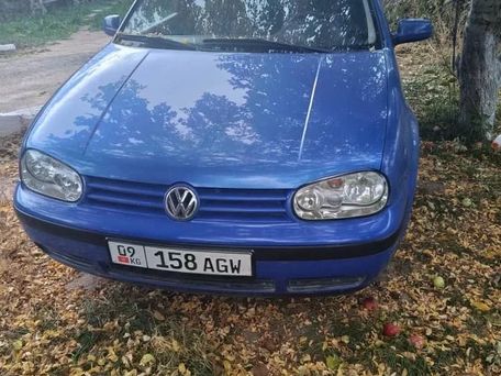 Volkswagen Golf GTI, 2000 — 照片 1