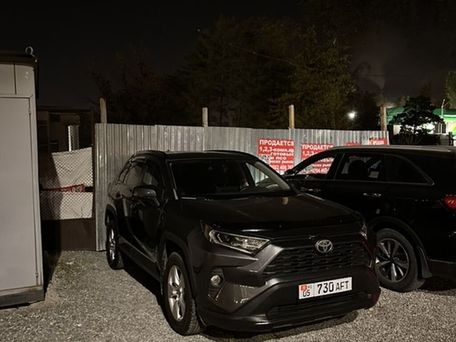 Toyota RAV4, 2019 — сүрөт 2