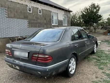 Mercedes-Benz E-Класс, 1997 — сүрөт 3
