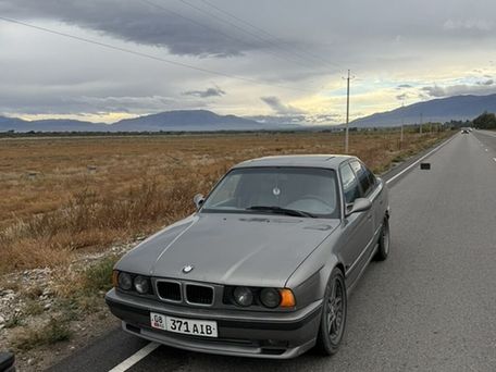 BMW 5 Series, 1991 — photo 2