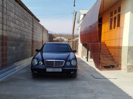 Mercedes-Benz E-Класс, 2002 — 照片 5