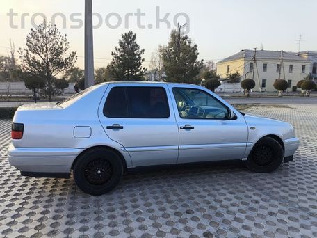 Volkswagen Vento, 1995 — сүрөт 9