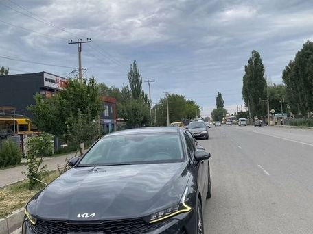 Kia K5, 2021