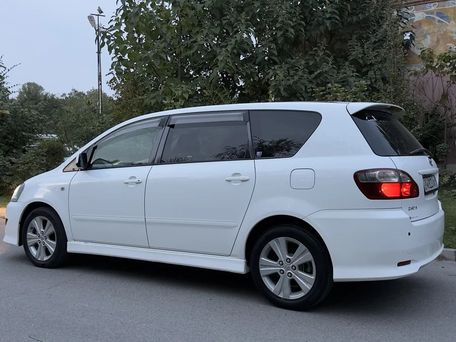 Toyota Ipsum, 2004 — 照片 4
