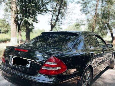 Mercedes-Benz E-Класс, 2005