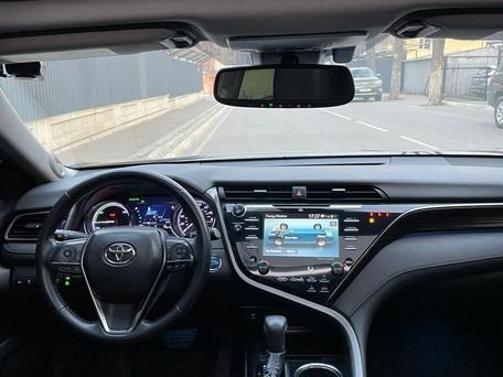 Toyota Camry, 2018 — сүрөт 11
