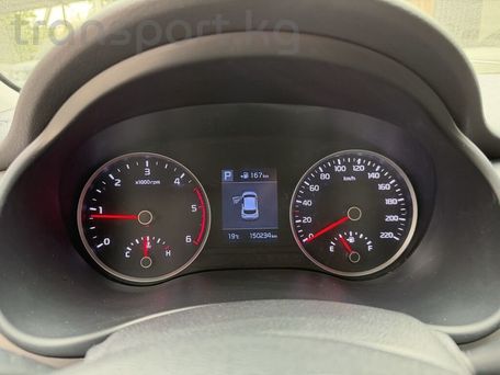 Kia Stonic, 2019 — photo 8