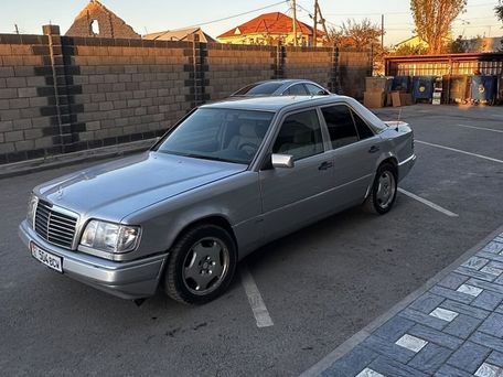 Mercedes-Benz W124, 1993 — photo 3
