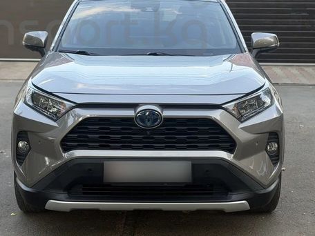 Toyota RAV4, 2018 — фото 2
