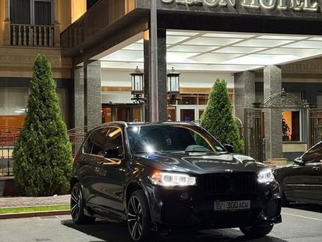 BMW X5, 2018 — photo 2