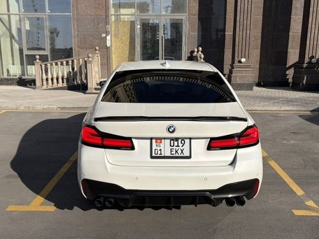 BMW 5 Series, 2018 — photo 6