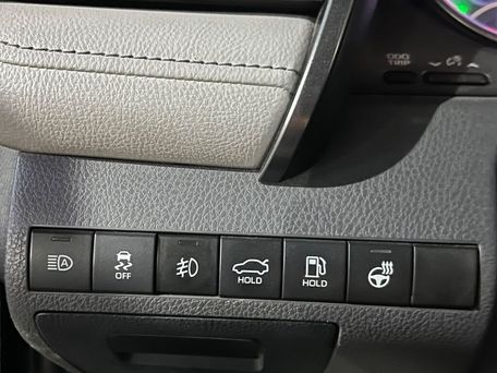 Toyota Camry, 2022 — 照片 3