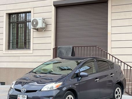 Toyota Prius, 2013 — фото 1