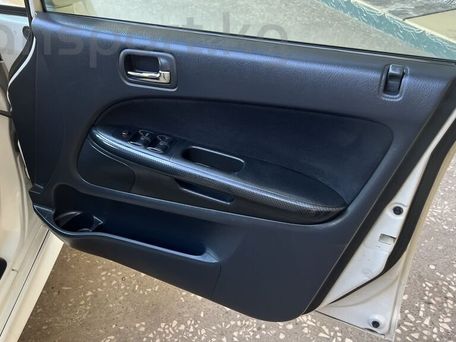 Honda Stream, 2000 — photo 14
