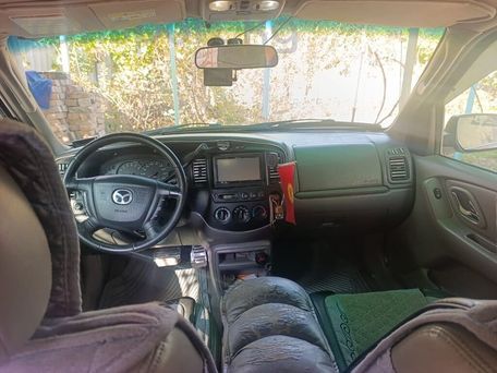 Mazda Tribute, 2002 — 照片 3