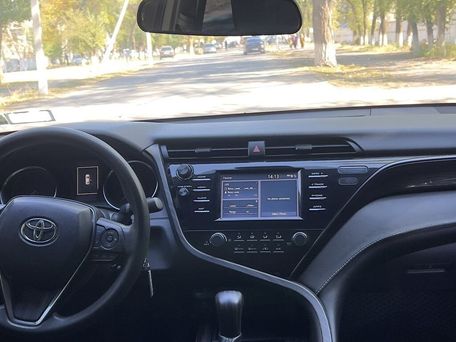 Toyota Camry, 2019 — фото 10