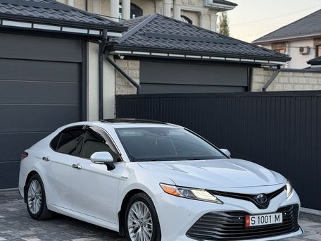 Toyota Camry, 2020 — сүрөт 1