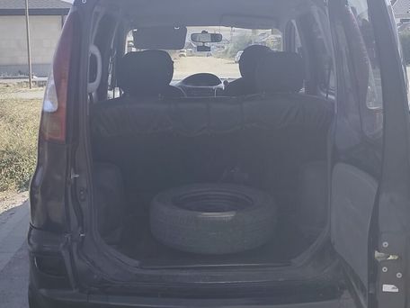 Toyota FunCargo, 2002 — сүрөт 7