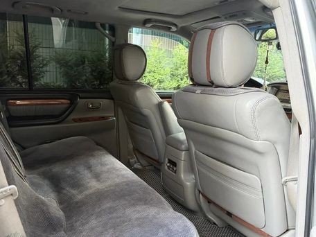 Lexus LX, 2006 — photo 9