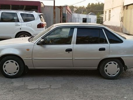 Chevrolet Nexia, 2008 — 照片 3