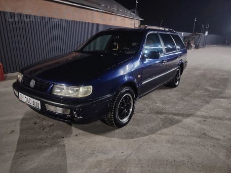 Volkswagen Passat, 1995 — photo 2