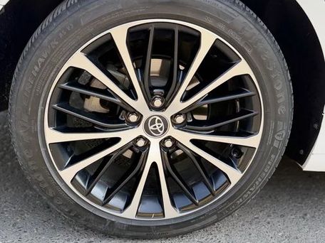 Toyota Camry, 2019 — photo 7