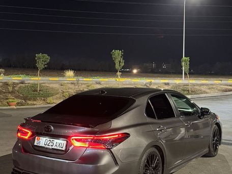 Toyota Camry, 2018 — сүрөт 3