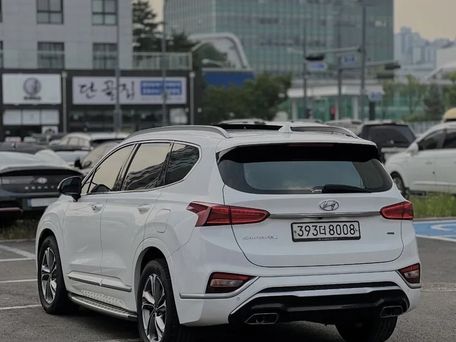 Hyundai Santa Fe, 2019 — 照片 3