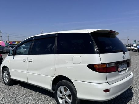 Toyota Estima, 2002 — фото 4