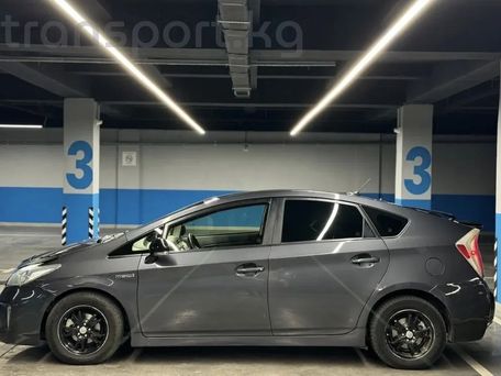 Toyota Prius, 2013 — photo 2