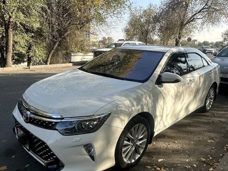 Toyota Camry, 2015 — photo 2