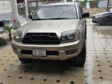 Toyota 4Runner, 2005 — 照片 1