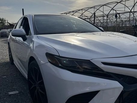Toyota Camry, 2020 — фото 2