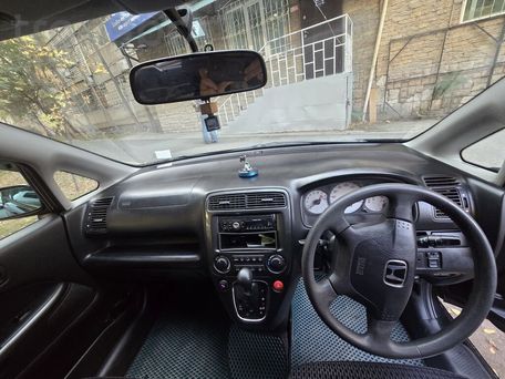 Honda Stream, 2002 — photo 5